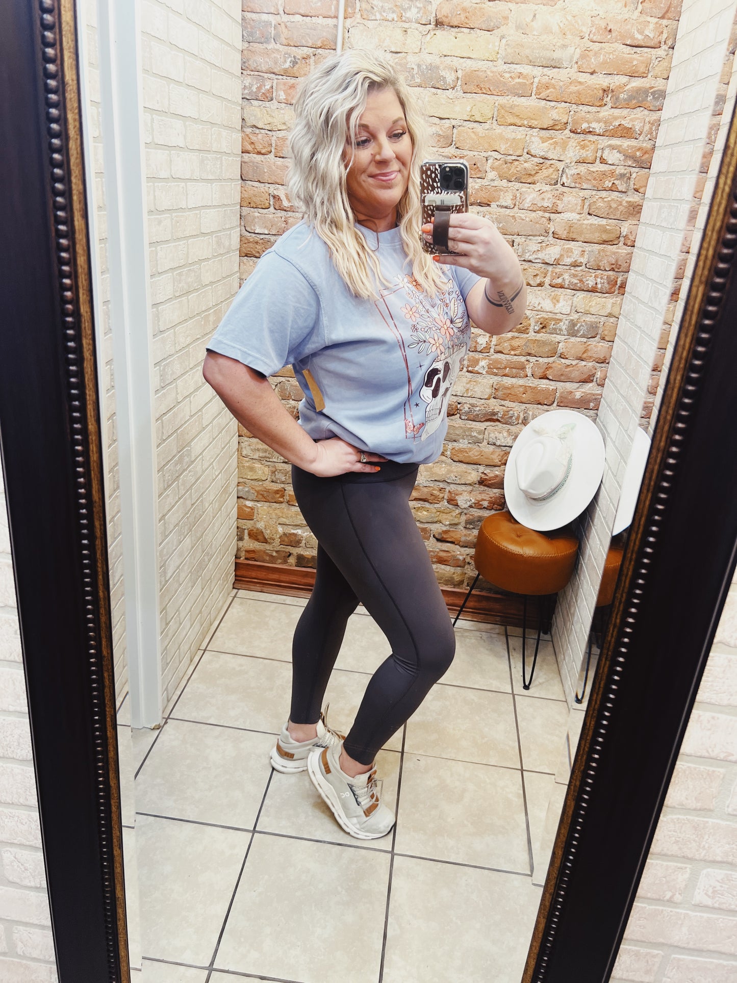 Melby Jo Perfect Gray/Brown Leggings