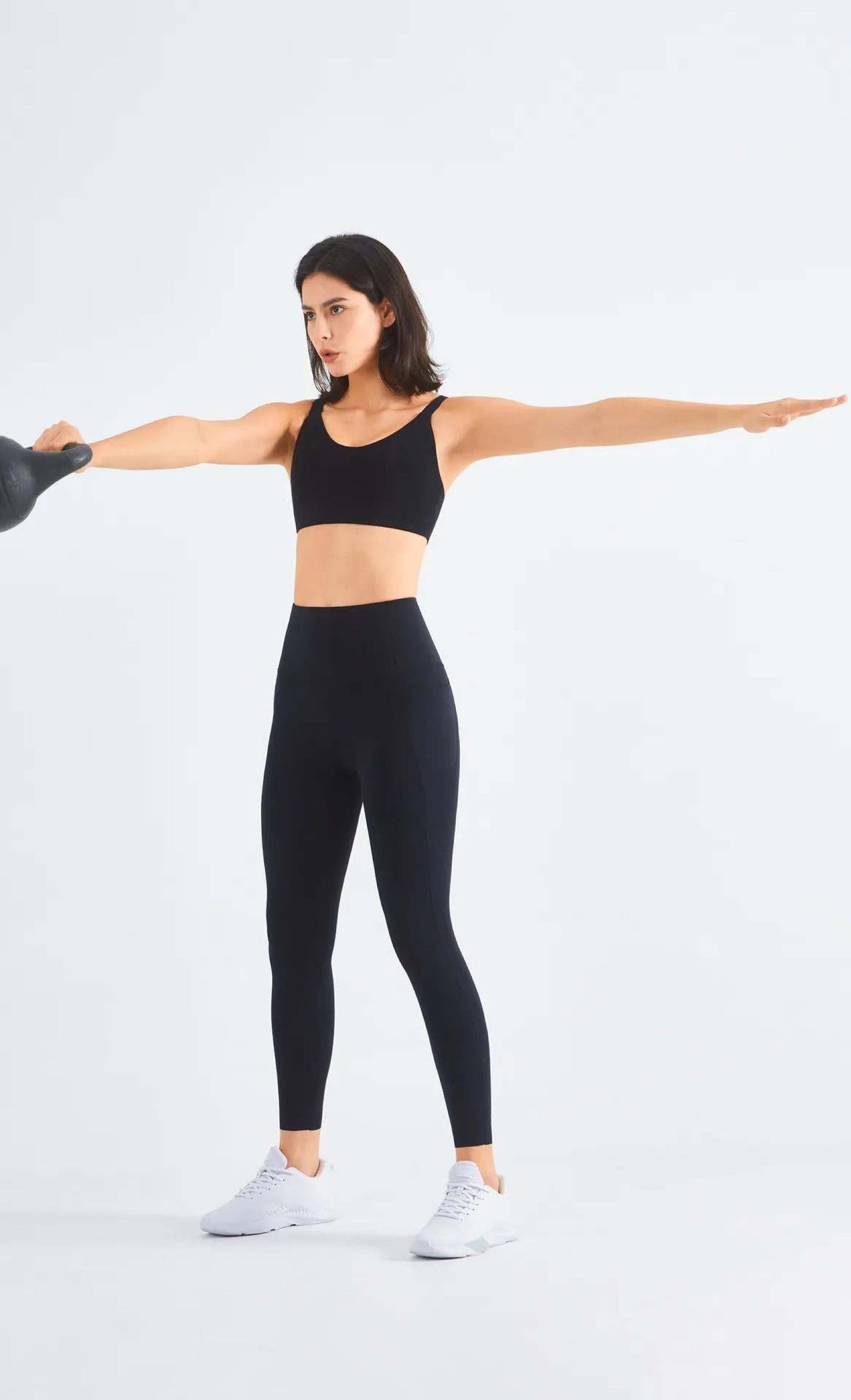 Melby Jo Pocket Perfect Black Leggings